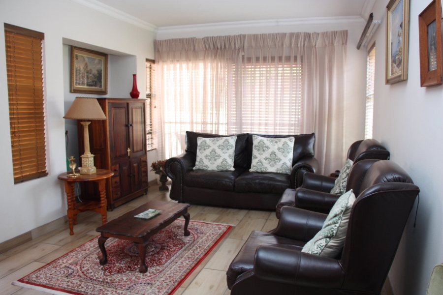 1 Bedroom Property for Sale in Langenhovenpark Free State